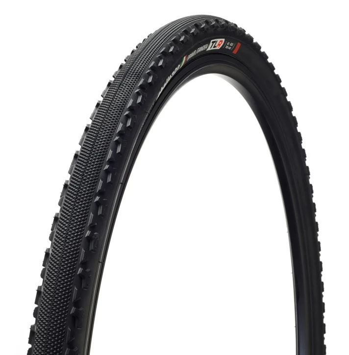 Challenge Gravel Grinder Bicycle Tire