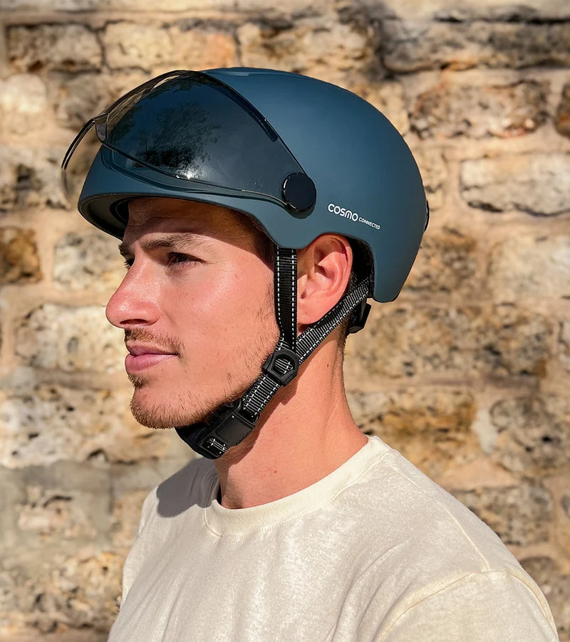 Cosmo Connected Fusion+ urban cycling helmet
