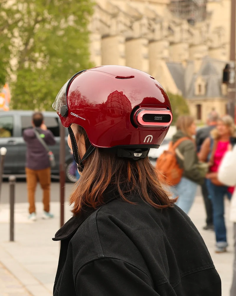 Cosmo Connected Fusion+ urban cycling helmet