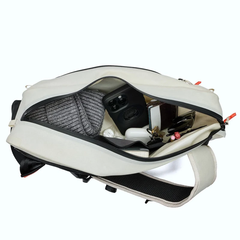 Chrome Kadet WP shoulder bag