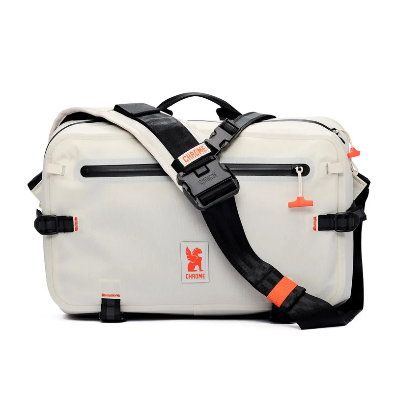 Chrome Kadet Max WP shoulder bag