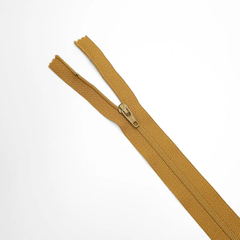 YKK | Fermeture éclair À Bout Fermé | Spirale | #2 | 7 1/4'' - 18.5 cm | SS389 - SS391
