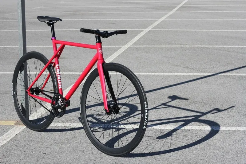 Omnium saddle clamp for Supernova lighting