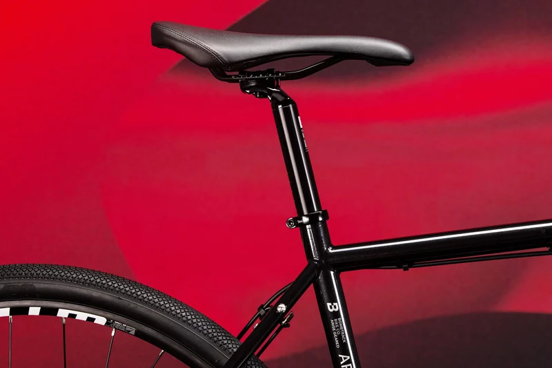 Bombtrack Arise Geared Urban Bike