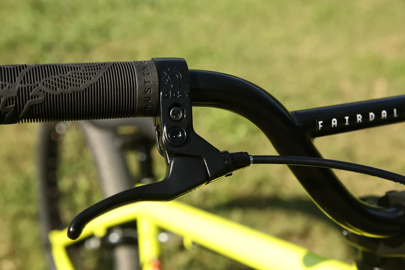 Children's bike 7 to 12 years old Fairdale Macaroni 24