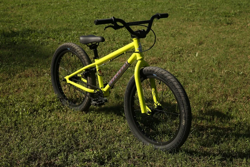 Children's bike 6 to 9 years old Fairdale Macaroni 20