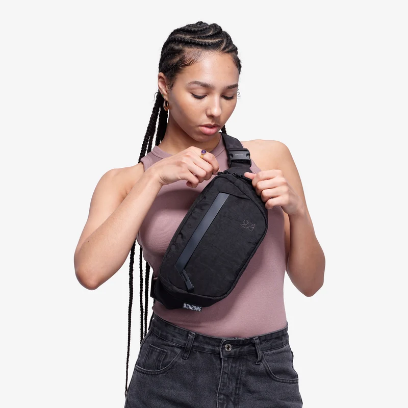 Chrome Sabin Sling fanny pack