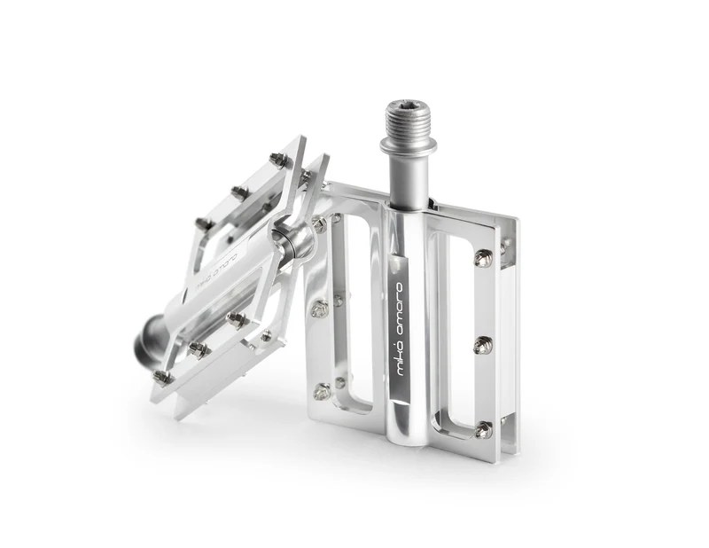 Mikamaro CNC bicycle pedals