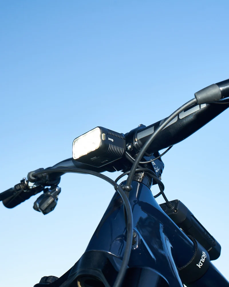 Knog Blinder X front bike light with external battery