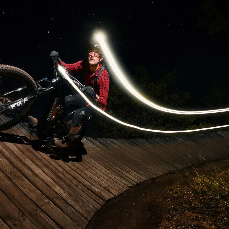 Knog Blinder E electric bike front light