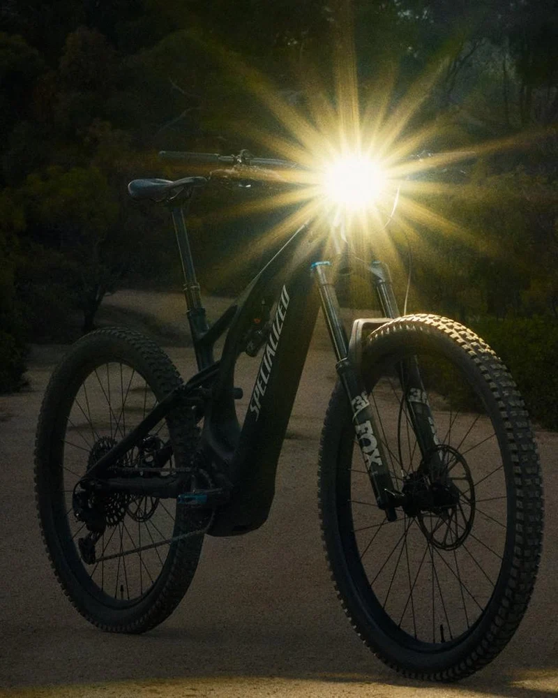 Knog Blinder E electric bike front light