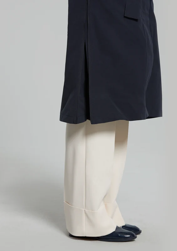 Basil Mosse women's rain trench coat