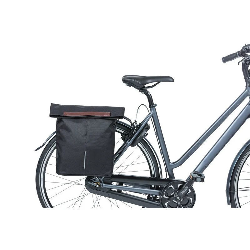 Basil City Shopper 14-16L bike bag