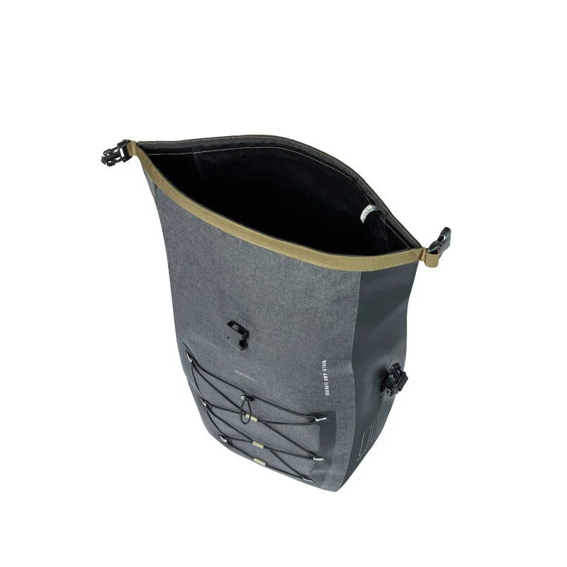 Basil Navigator Storm rear bike bag