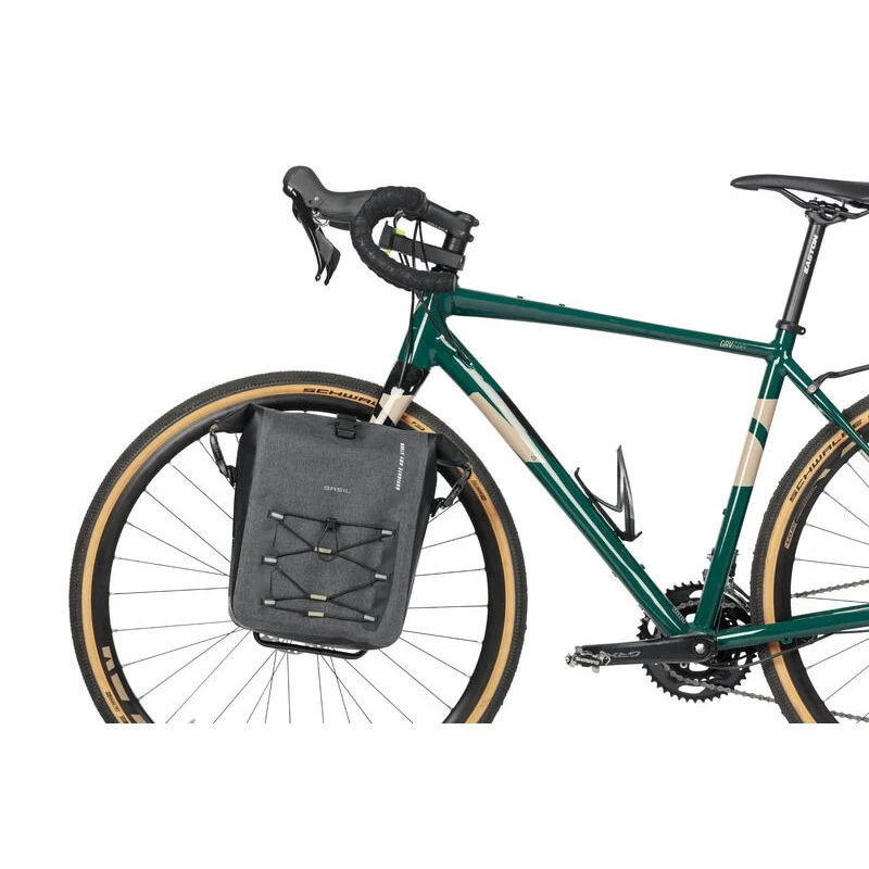 Basil Navigator Storm rear bike bag