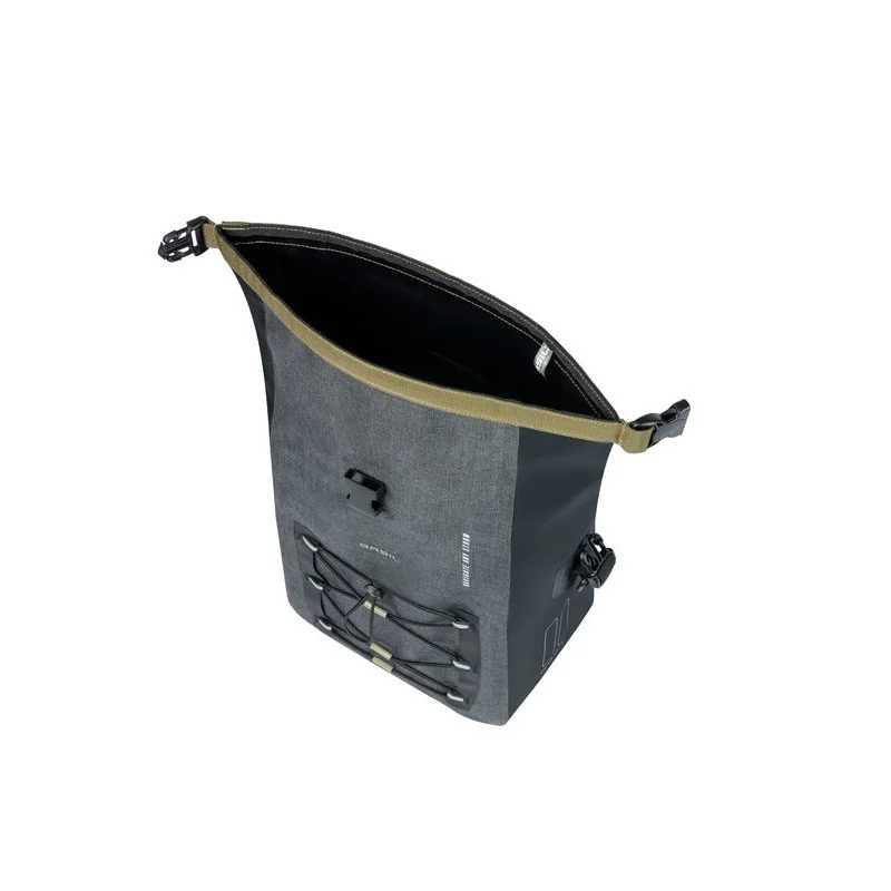 Basil Navigator Storm rear bike bag
