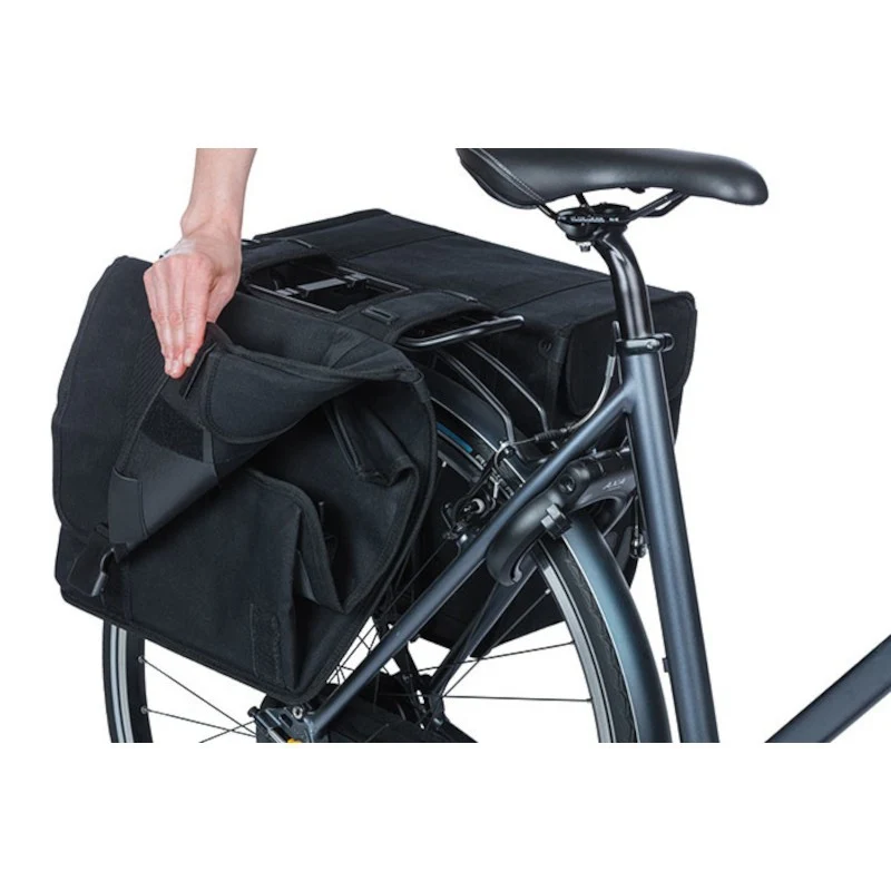 Basil Kavan Eco Classic double bike bag
