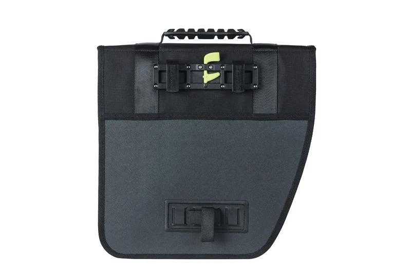 Basil Tour 14L bicycle bag