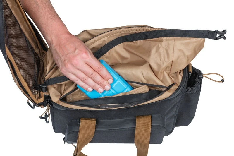 Basil Miles XL Pro 9-36L bicycle trunk bag