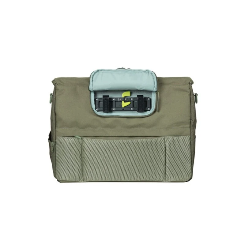 Basil B-Safe Commuter Officebag LED shoulder bag 17L