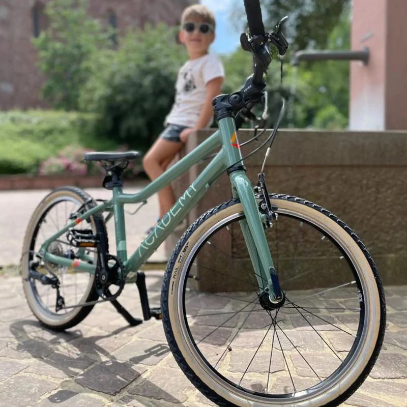 20 Academy Bikes Grade 4 Children's Bike
