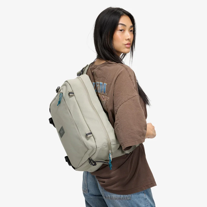 Chrome Kadet Max shoulder bag