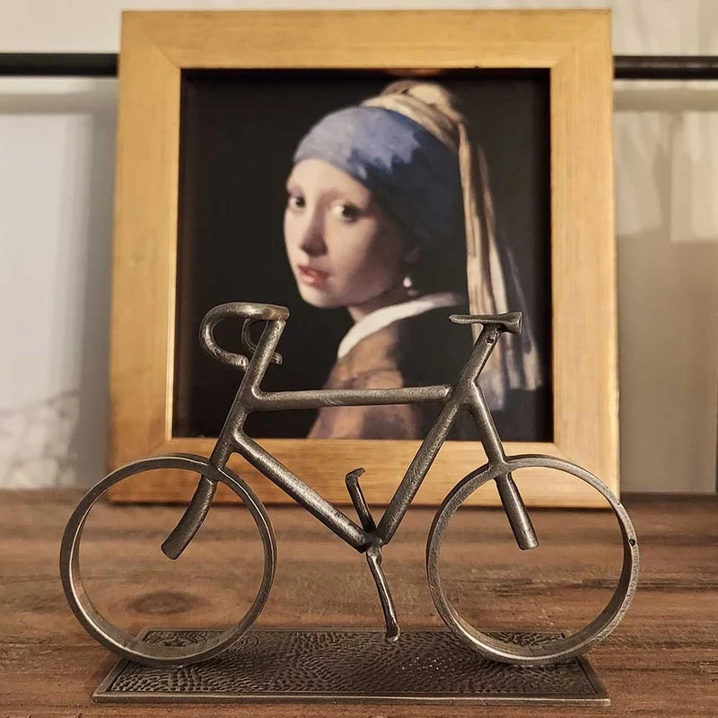 Tin miniature road bike