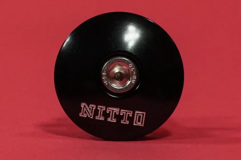Star and steering cover (top cap) Nitto DW81
