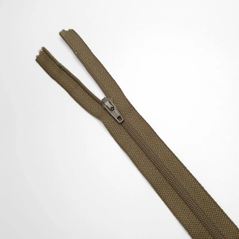 YKK | Fermeture éclair À Bout Fermé | Spirale | #2 | 6 3/4'' - 17 cm | SS316 - SS332
