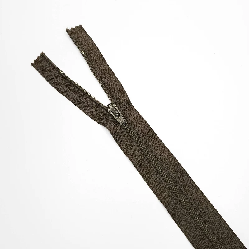 YKK | Fermeture éclair À Bout Fermé | Spirale | #2 | 6 3/4'' - 17 cm | SS316 - SS332