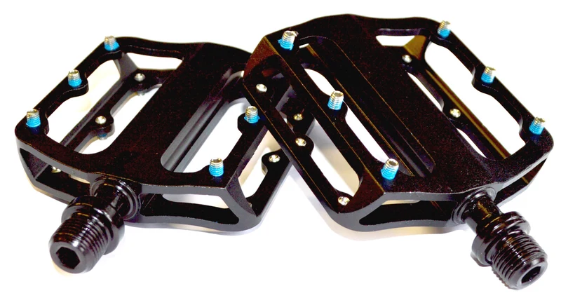 PNA children's bike pedals with screwed lugs