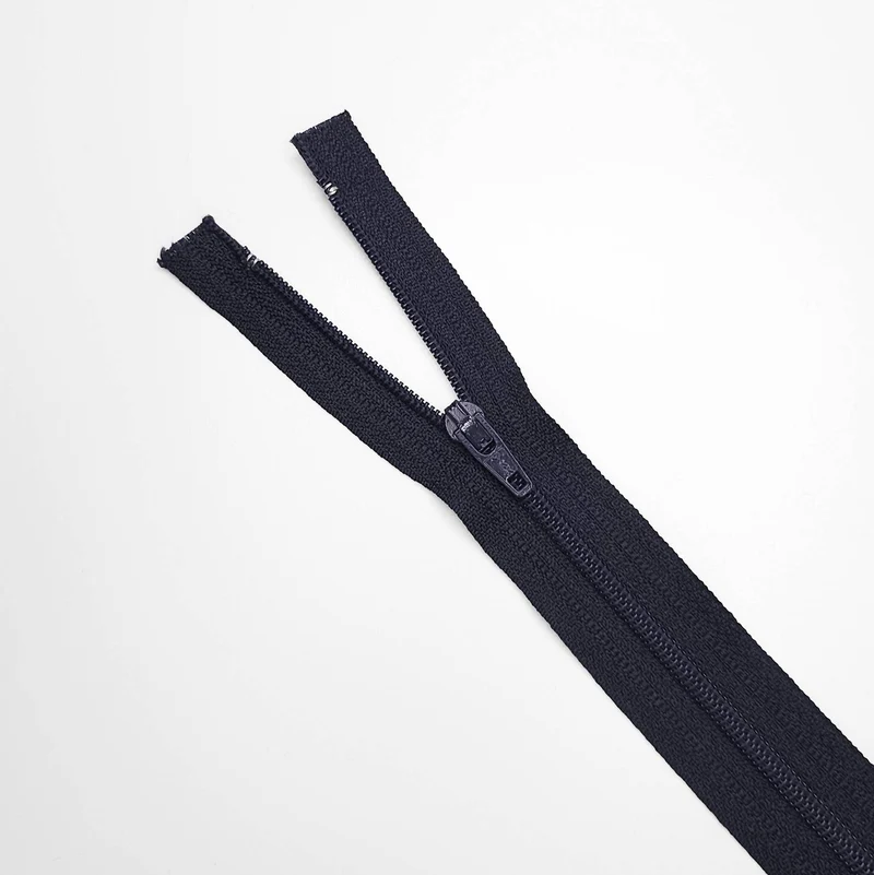 YKK | Fermeture éclair À Bout Fermé | Spirale | #2 | 6 3/4'' - 17 cm | SS266 - SS273