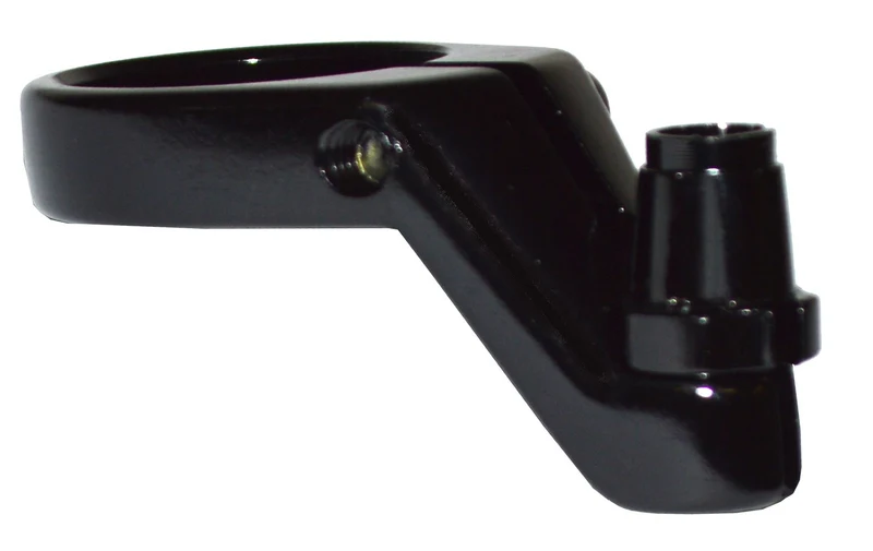 Steering sheath support