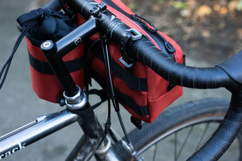 Swift Industries Kestrel handlebar bag