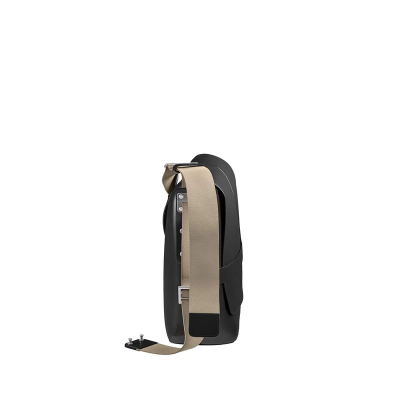 Brooks Barbican Leather Crossbody Bag