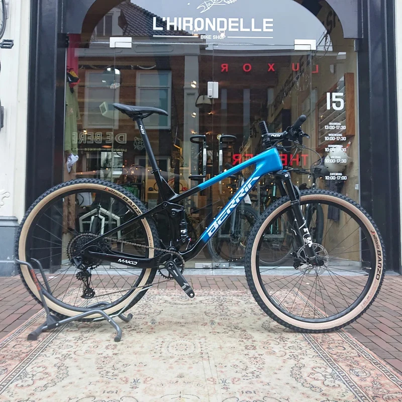 Mountain bike Berria Mako Sports