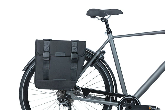 Basil Tour double bike bag