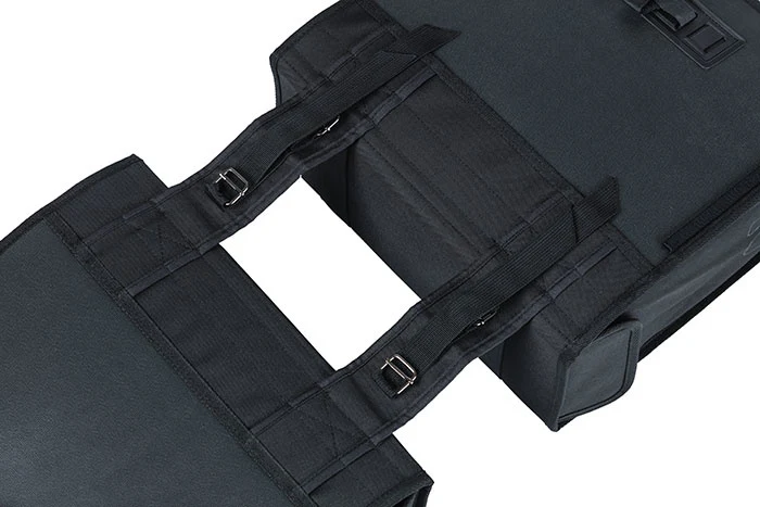 Basil Tour double bike bag