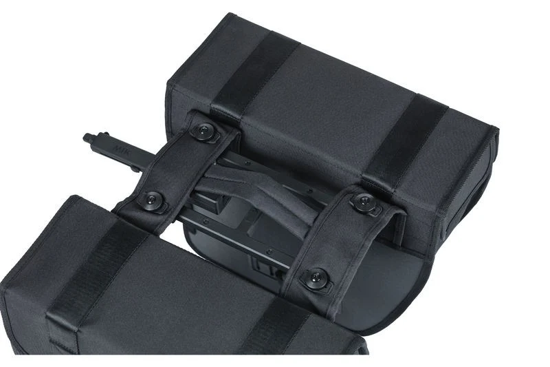 Basil Tour double bike bag