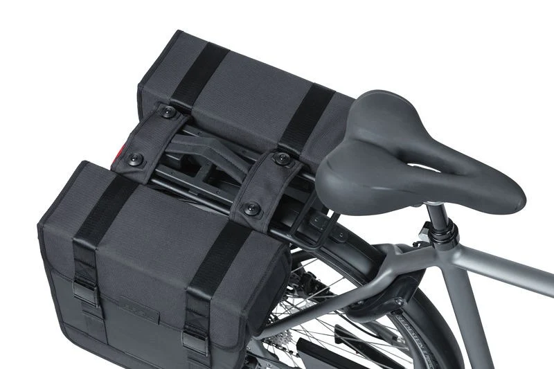 Basil Tour double bike bag