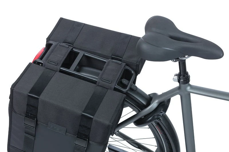 Basil Tour double bike bag