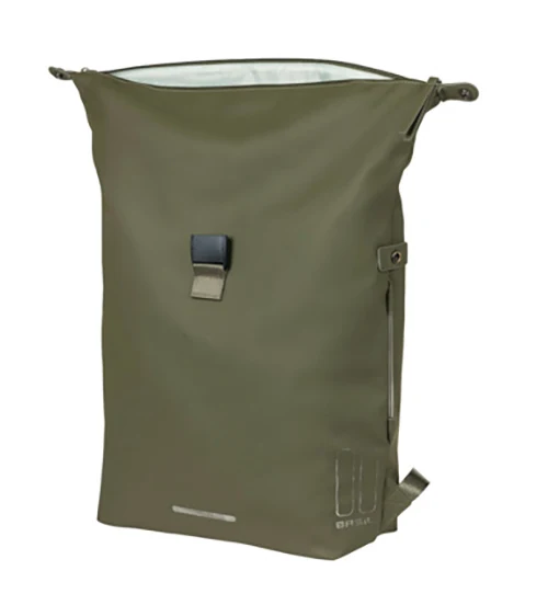 Basil SoHo 17L LED bicycle bag / backpack