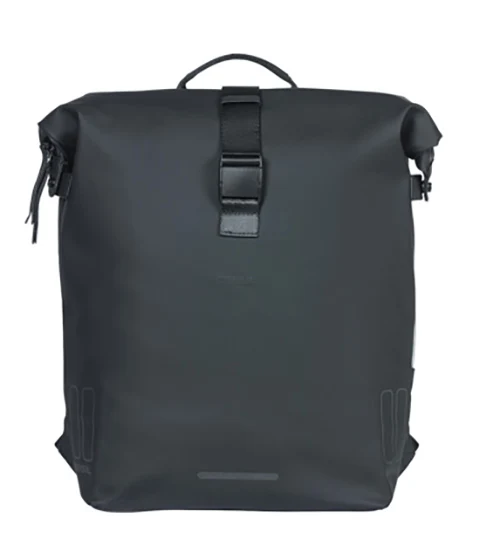 Basil SoHo 17L LED bicycle bag / backpack
