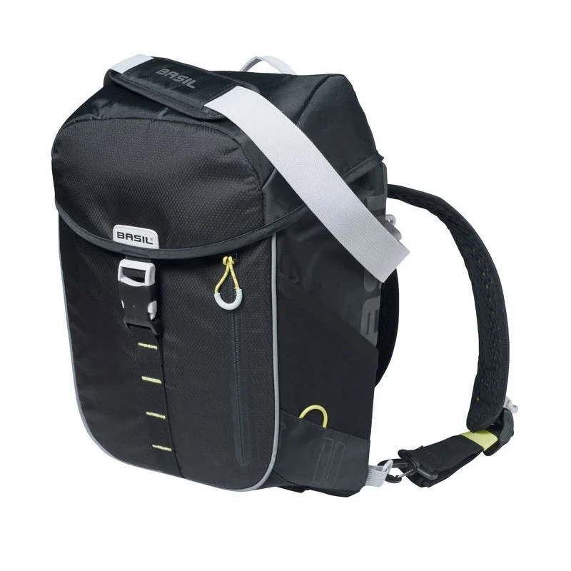 Basil Miles 17L bicycle bag / backpack