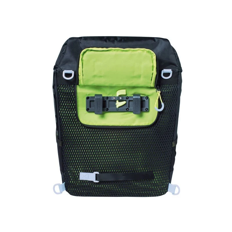 Basil Miles 17L bicycle bag / backpack