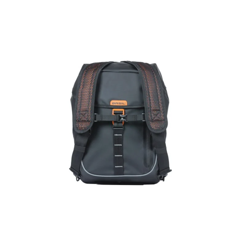 Basil Miles 17L bicycle bag / backpack
