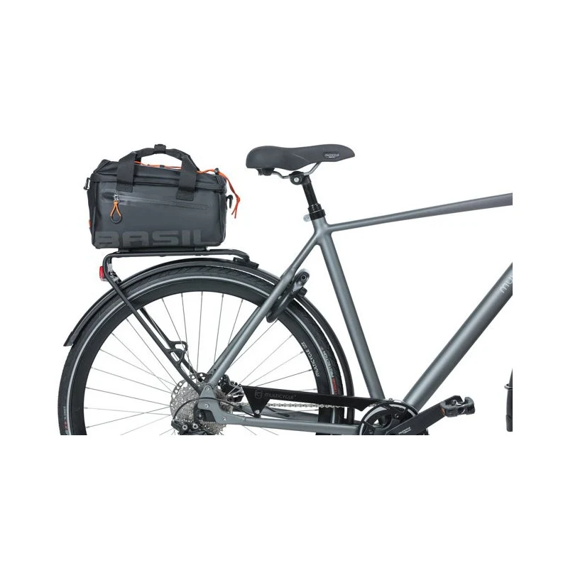 Basil Miles 7L bicycle trunk bag