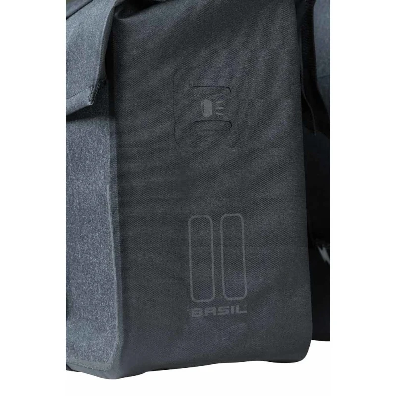 Basil Urban Dry 50L double bike bag