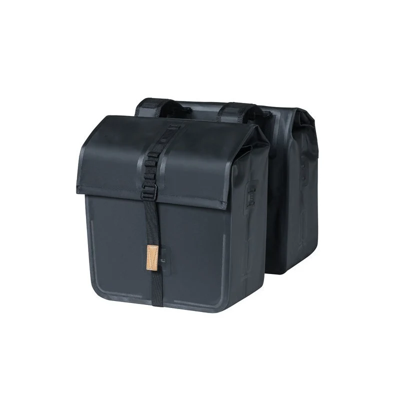 Basil Urban Dry 50L double bike bag