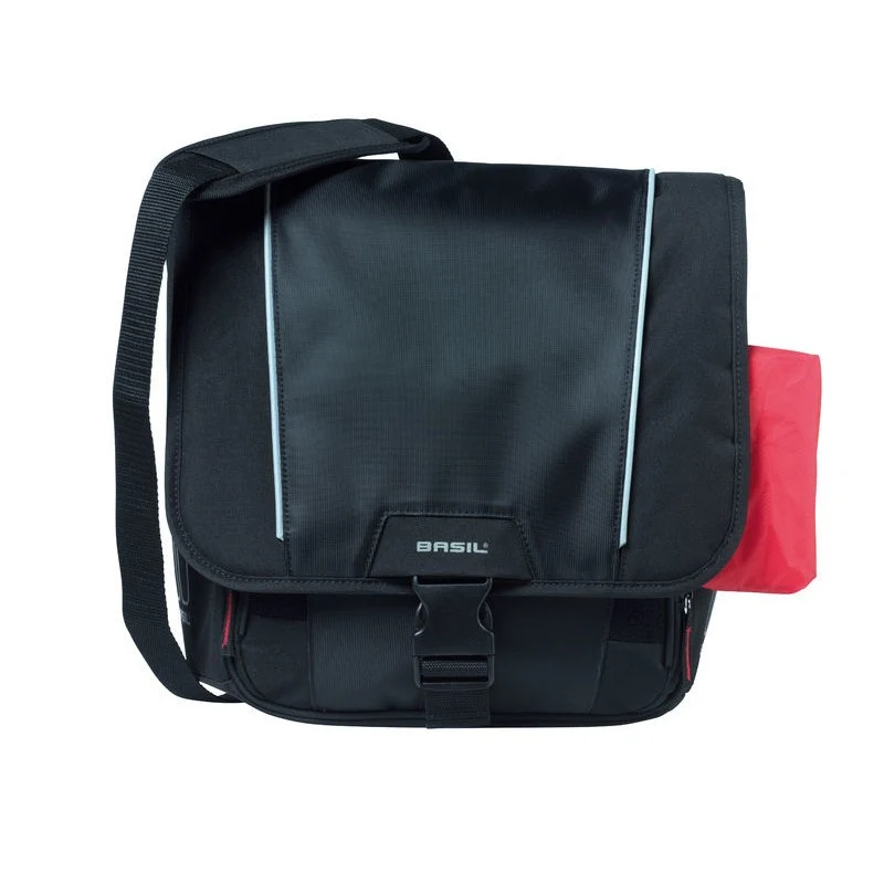 Basil Sport Design 18L bike bag + waterproof cover